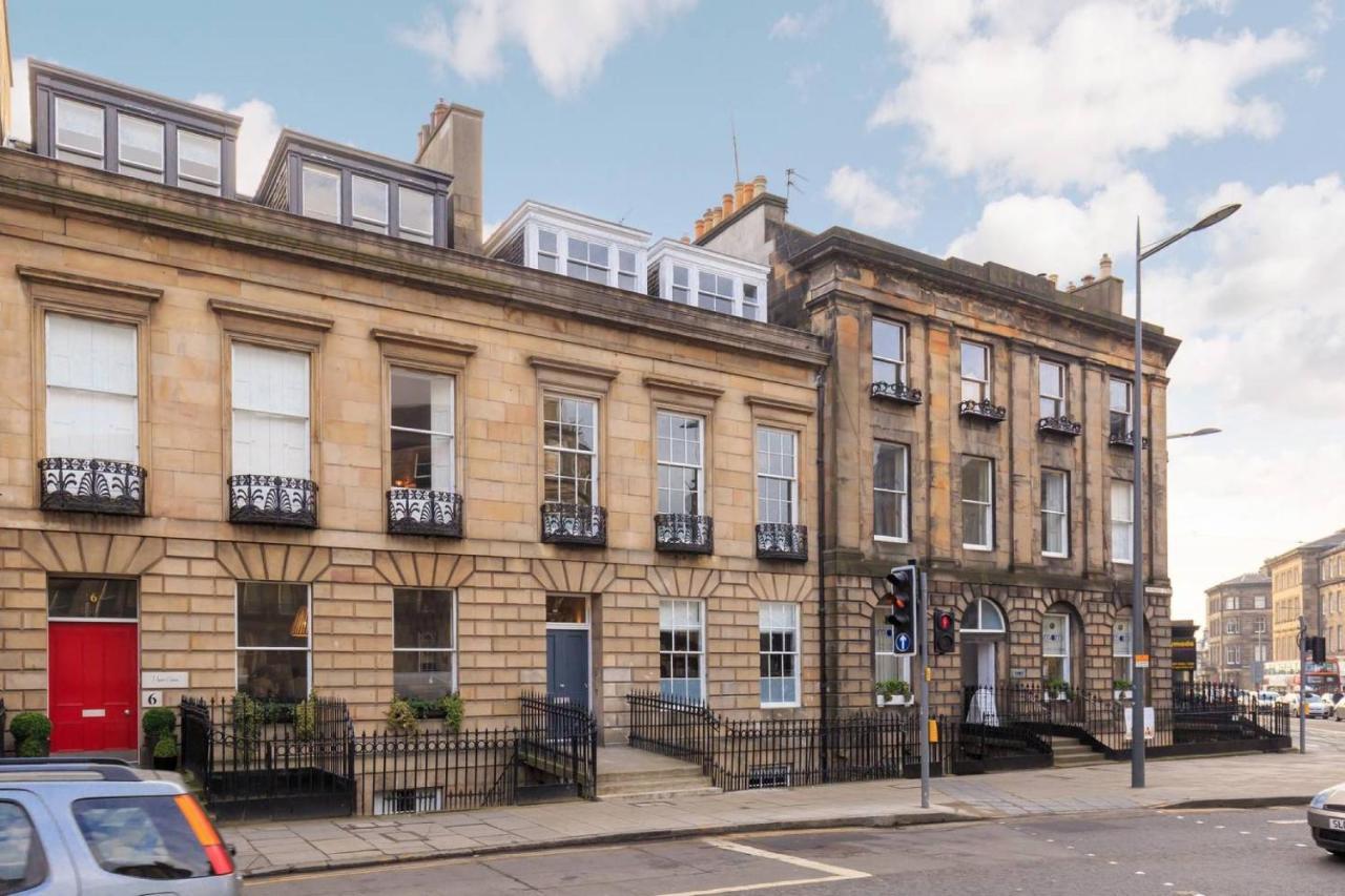 אדינבורו Joivy Luxurious 2Br Home Near Haymarket Station מראה חיצוני תמונה
